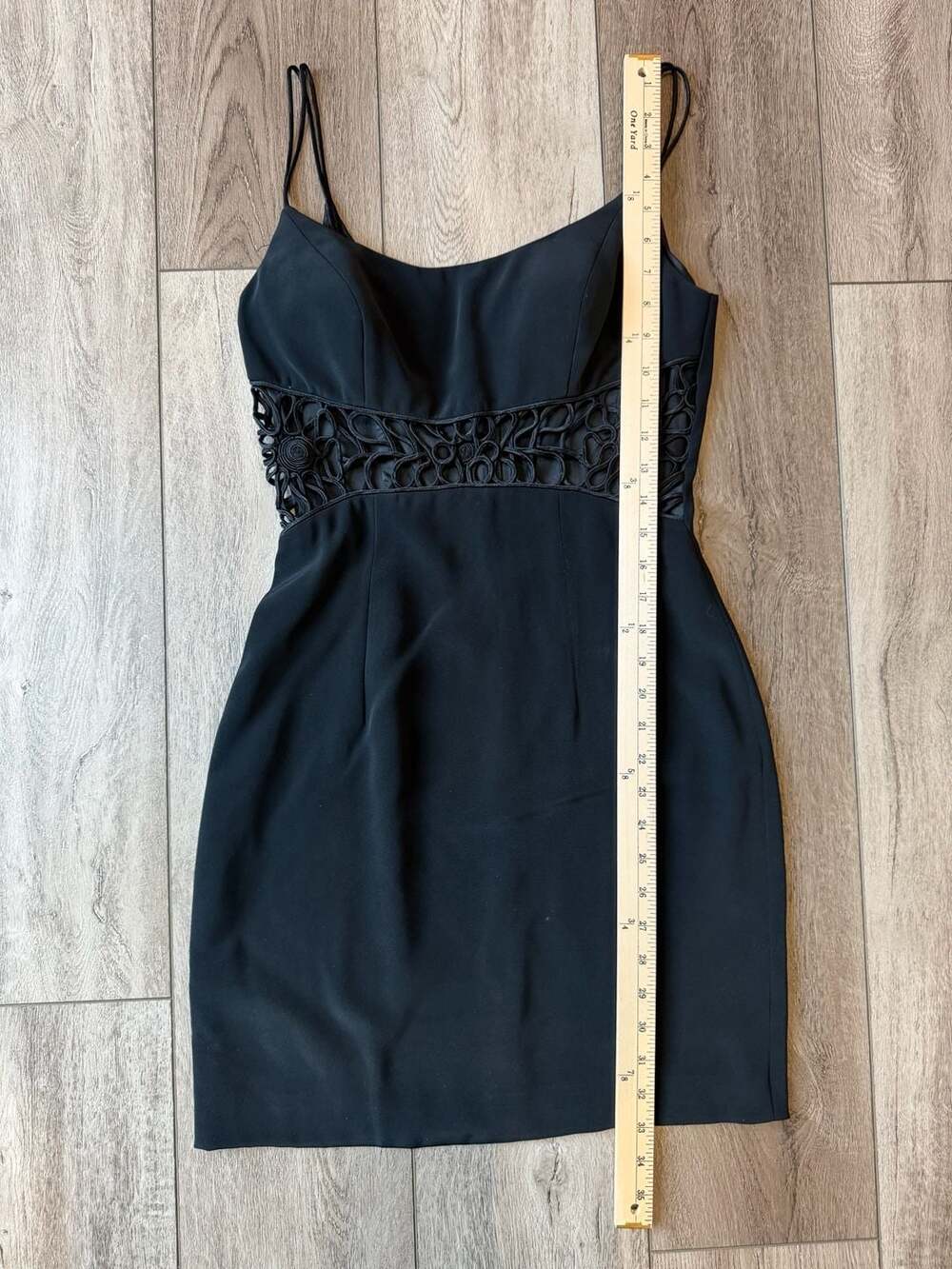 Caché Black Y2K Cutout Cocktail Mini Dress Size 4 Spaghetti Strap - Picture 5 of 8